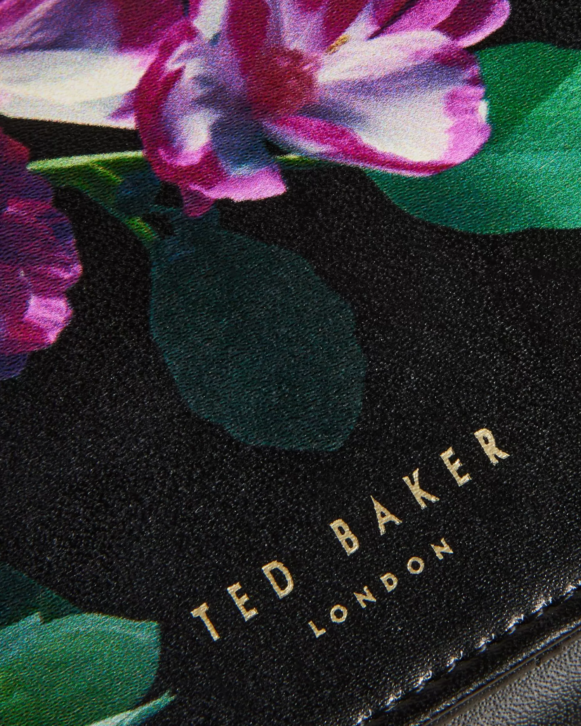 Purses & Cardholders^Ted Baker Allora Black