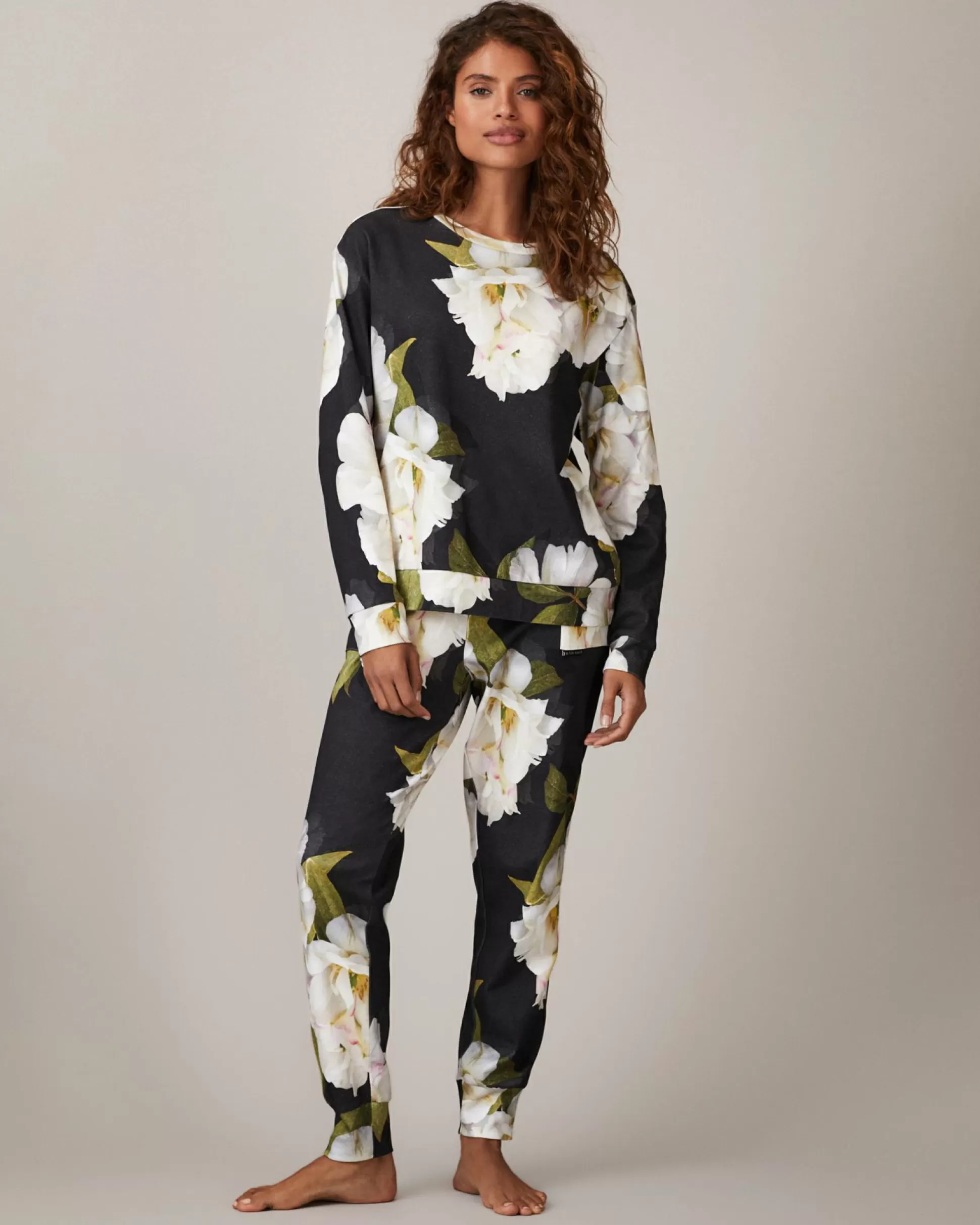 Lingerie & Pyjamas^Ted Baker Anabeff Charcoal