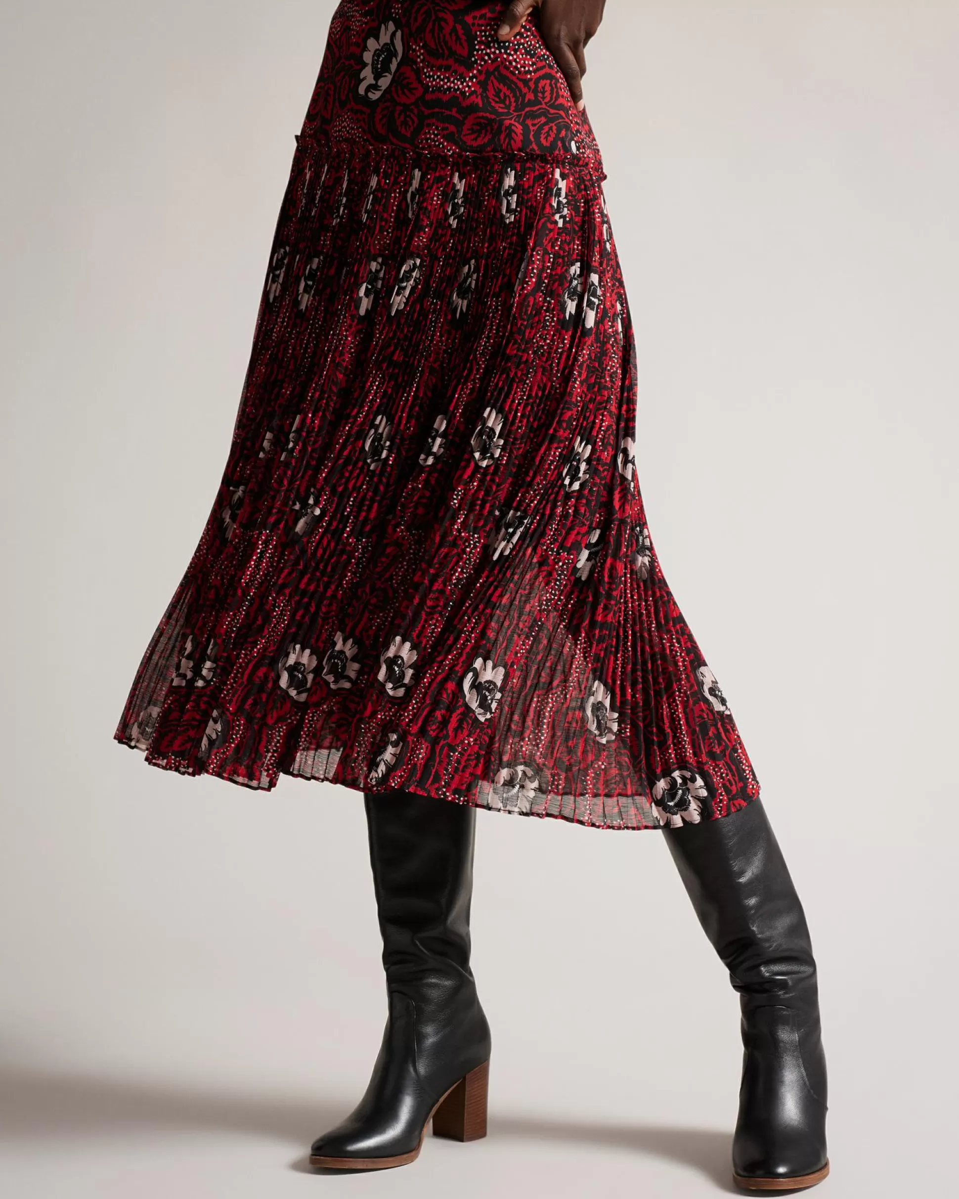 Skirts^Ted Baker Ariello Red