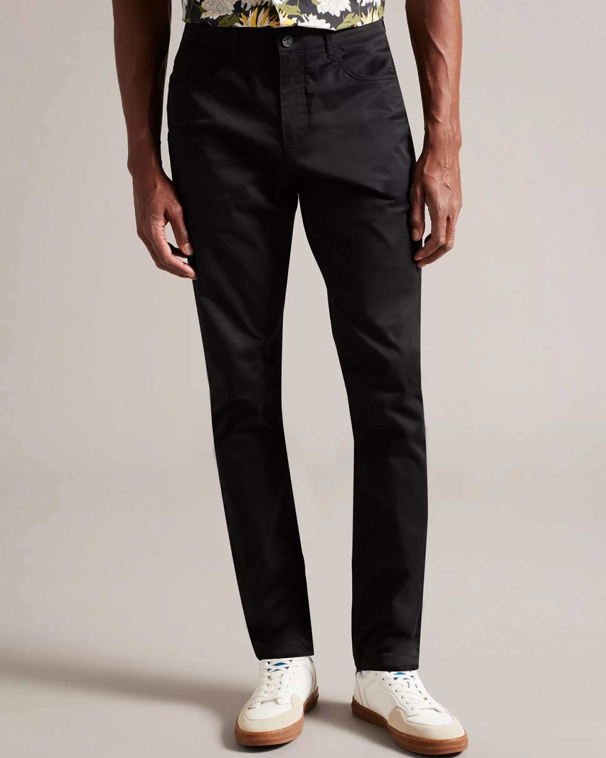 Trousers & Chinos^Ted Baker Daniels Black