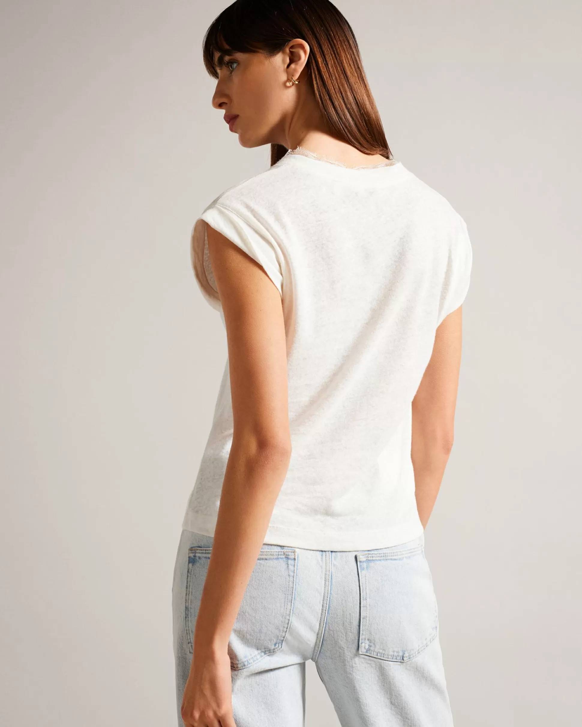 T-Shirts & Vests | Tops & Blouses^Ted Baker Effiy White