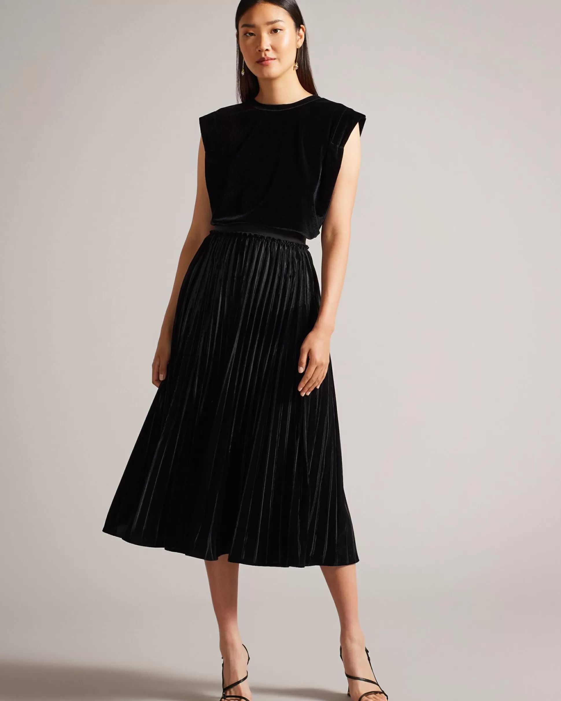 Skirts^Ted Baker Gjill Black