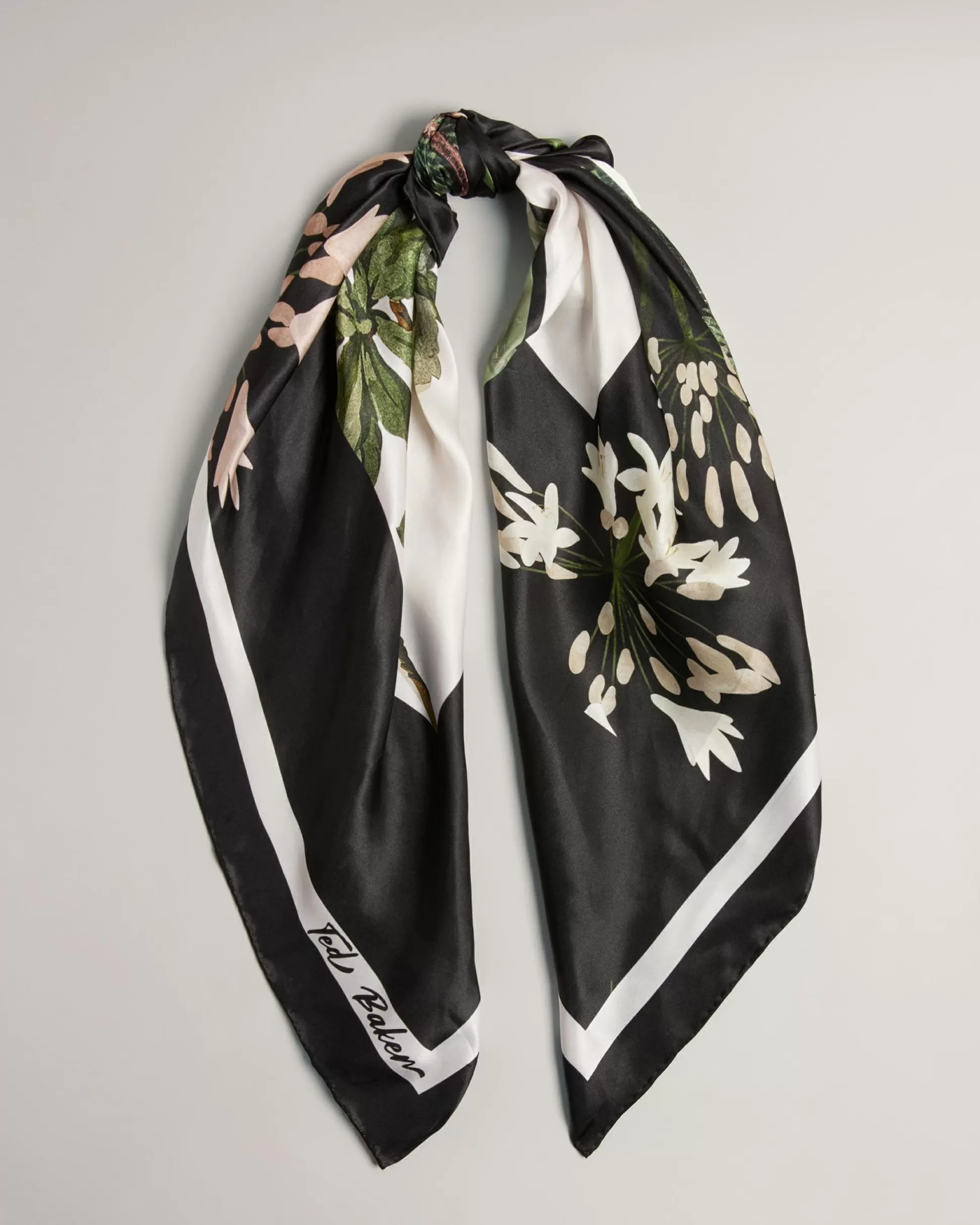 Scarves^Ted Baker Janasi Black