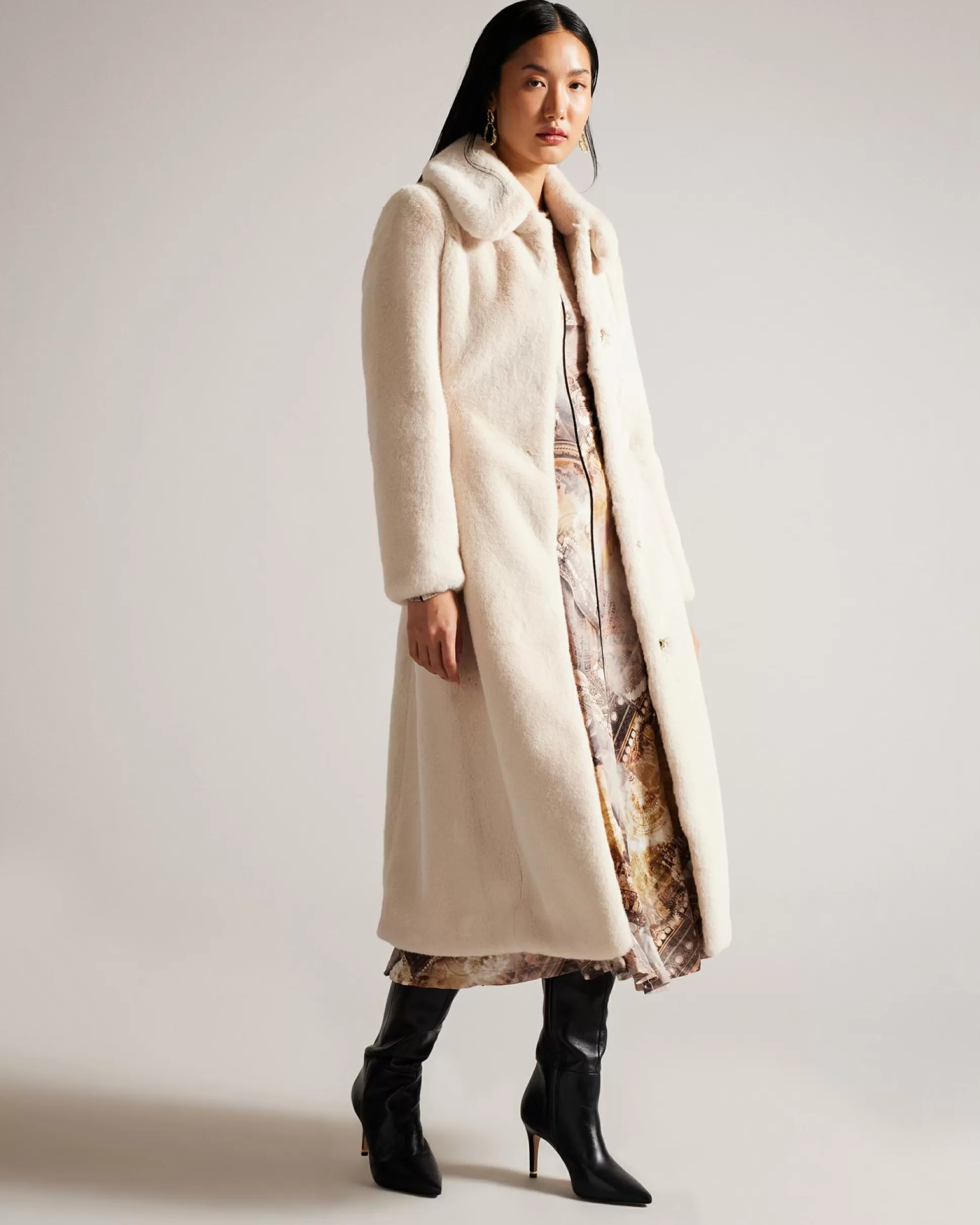 Coats & Jackets^Ted Baker Lilimma Ivory