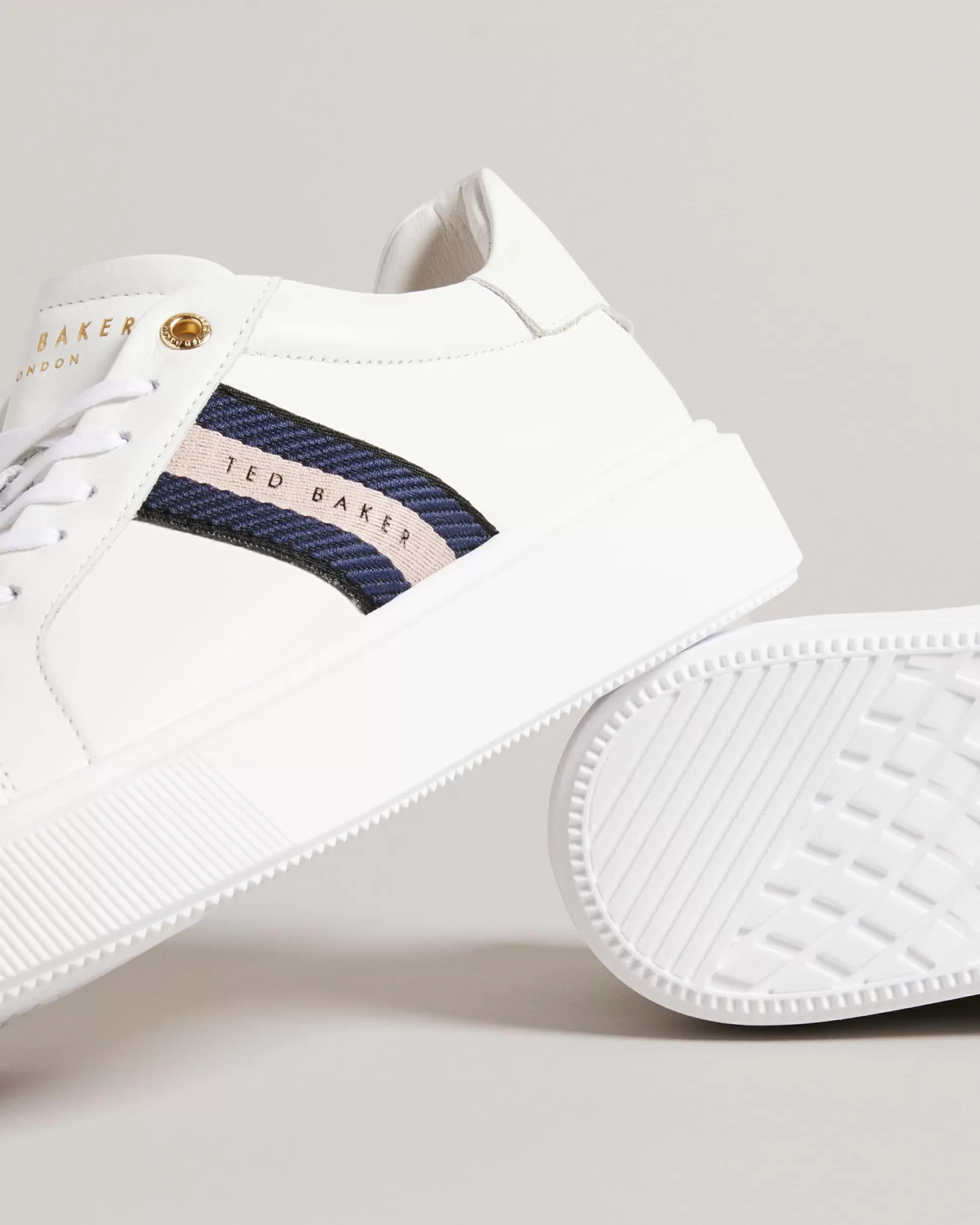 Trainers^Ted Baker Lornie Navy