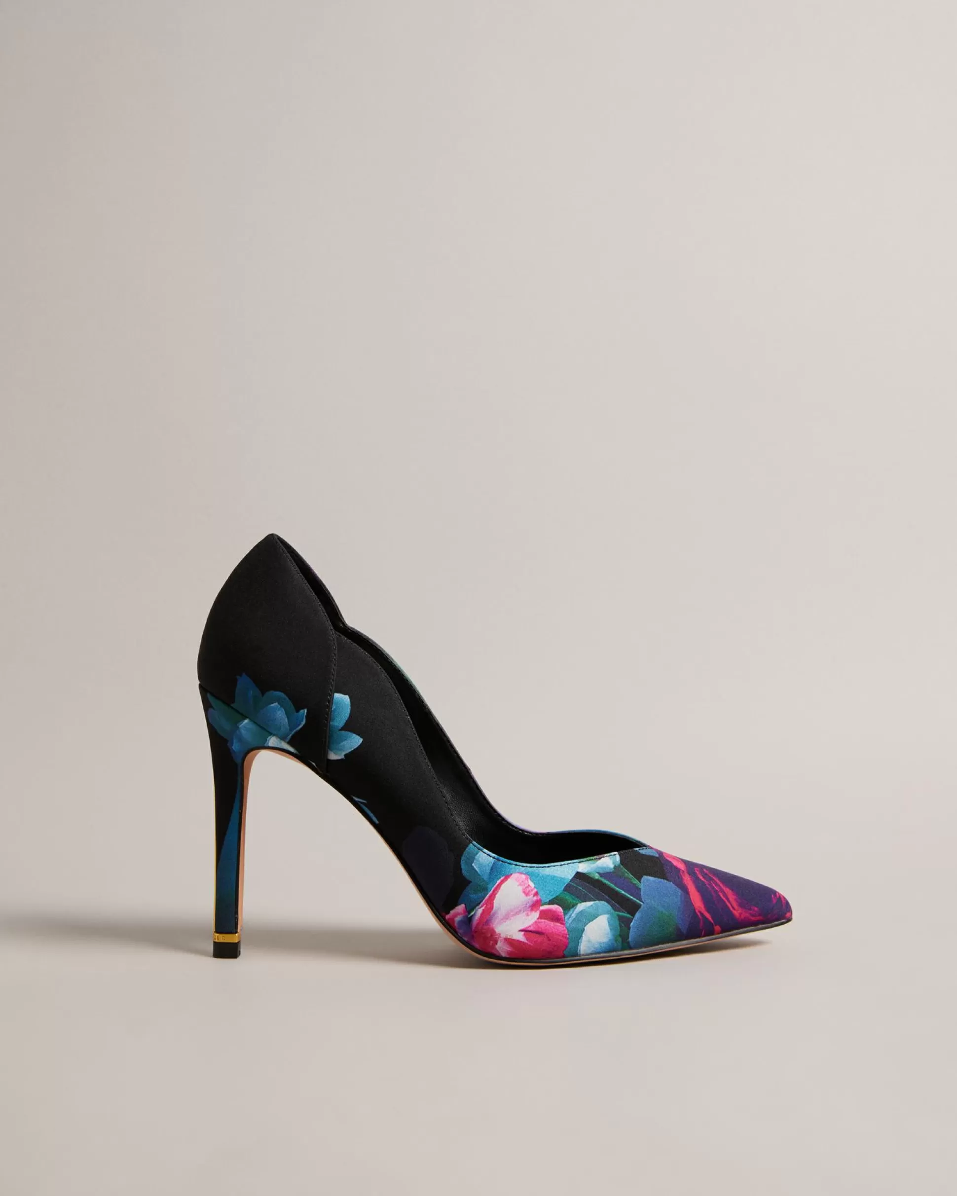 Heels^Ted Baker Orlas Black