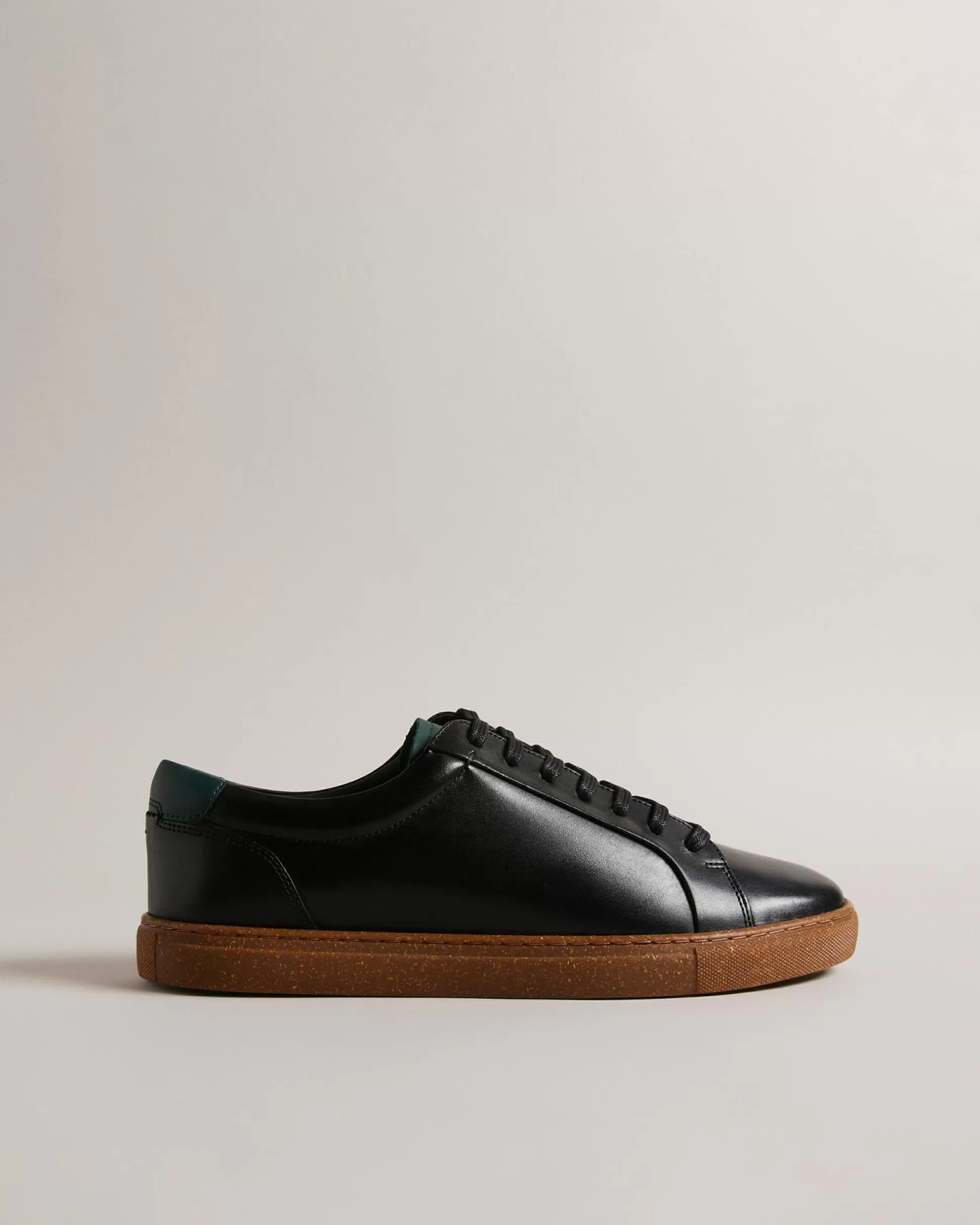 Trainers^Ted Baker Udamou Black